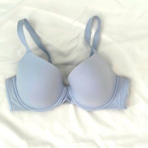 Like new Soma Enbliss full coverage bra. Lovely periwinkle blue.